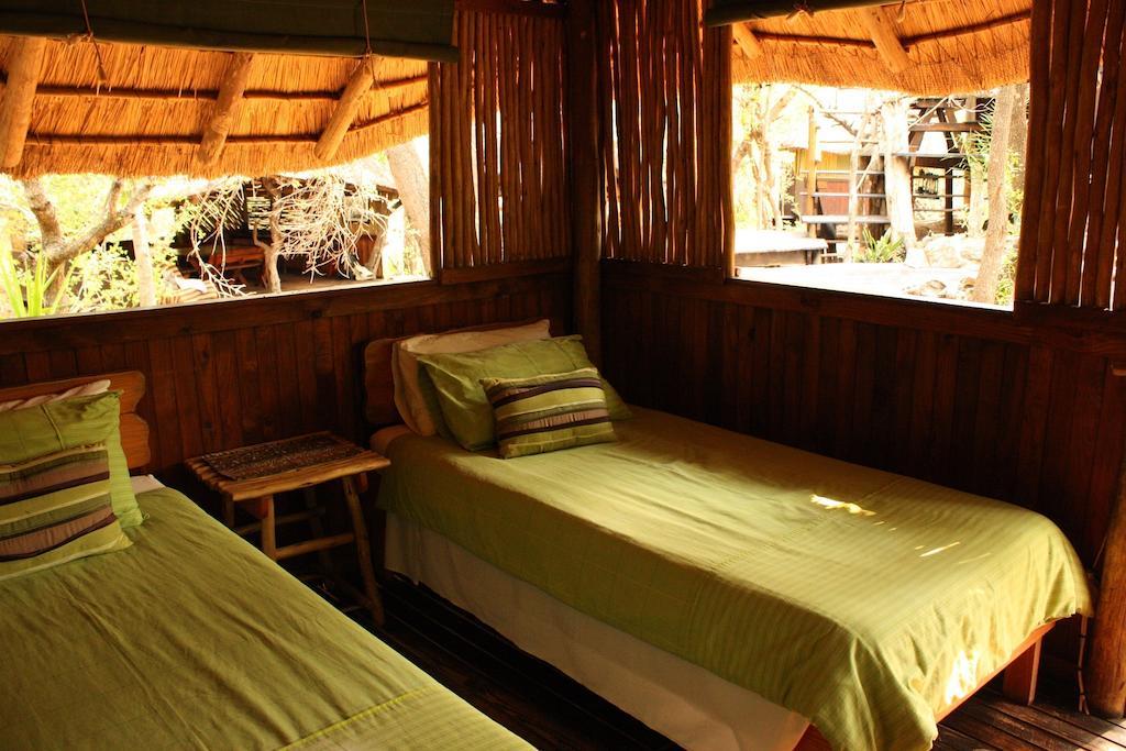 Off Beat Safaris Bush Lodge Hoedspruit Phòng bức ảnh